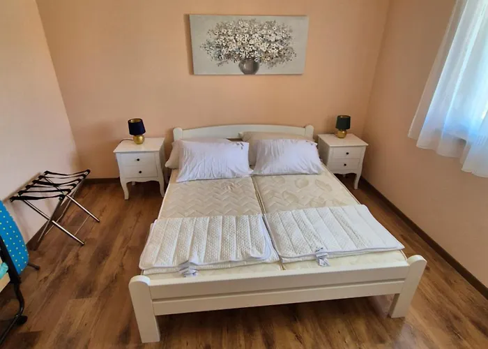 2 In Marica * 풀라